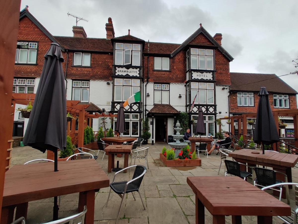 Brambletye Hotel Forest Row Exterior foto